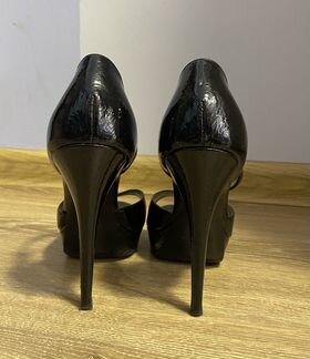 Босоножки YSL