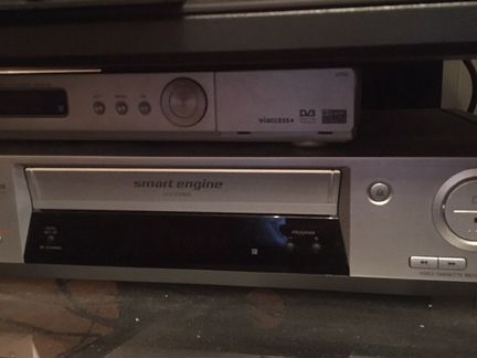 Телевизор с dvd