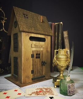 Лавка «Флориш и Блоттс» из Гарри Поттера