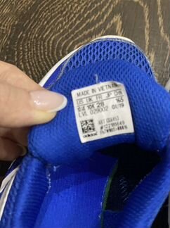 Кроссовки Adidas, р. 28