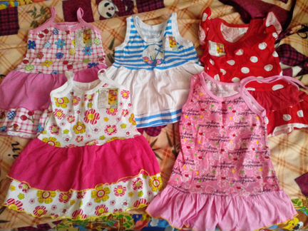 Продам сарафаны и платья на девочку новые