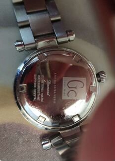 Швейцарские часы Gg (женские)