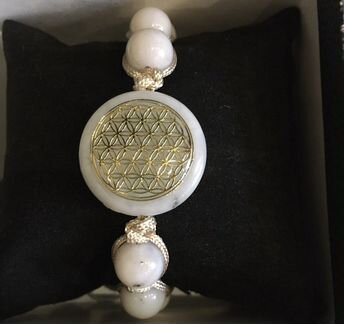 Браслет шамбала с розовым агатом цветок жизни