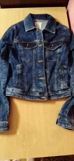 Куртка джинсовая