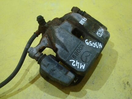 Суппорт передний правый Мазда 6 GJ 2.0л GHY93398Z