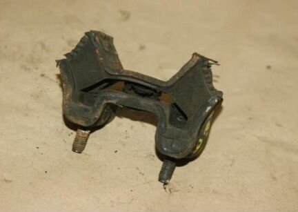 Подушка двигателя правая Mercedes ML W163