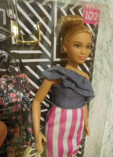 Barbie Fashionistas #102 Curvy Афро