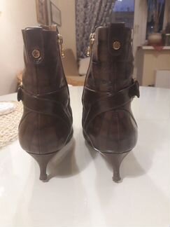 Ботинки Сапоги Escada. 39,5р