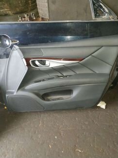 Обшивка передняя правая Инфинити М 3.7 у51