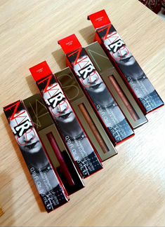 Помада для губ nars