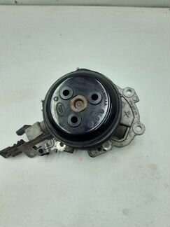 Помпа Range Rover Эвок 2.0 дизель с авто 17 года