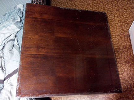 Стол обеденный