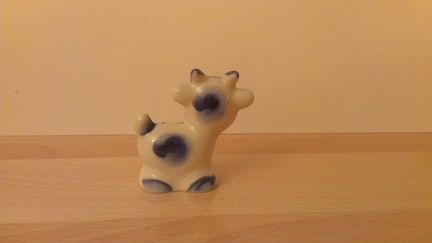 Фигурка козы гжель