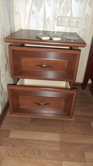 Кровать с тумбами