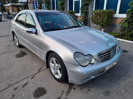 Mercedes-Benz C-класс 1.8 AT, 2002, 260 000 км