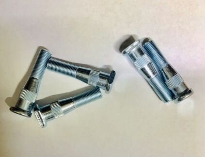Проставки на ниву 2121 (20mm)