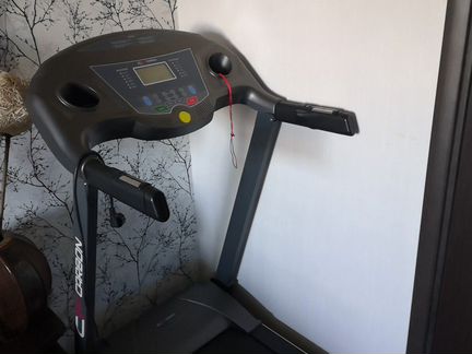 Беговая дорожка Carbon T654