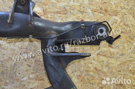 Подрамник задний Volkswagen Tiguan 2007+