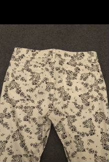 Зауженные брюки United colors of Benitton