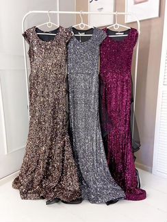 Платье на Новый год разные размеры и цвета