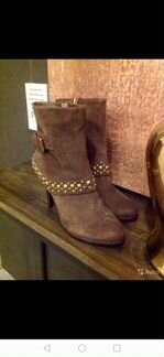 Полусапожки кожаные фирменные элегантные