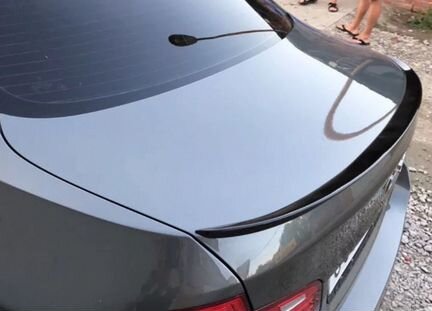 Тюнинг спойлер лезвие бмв ф10