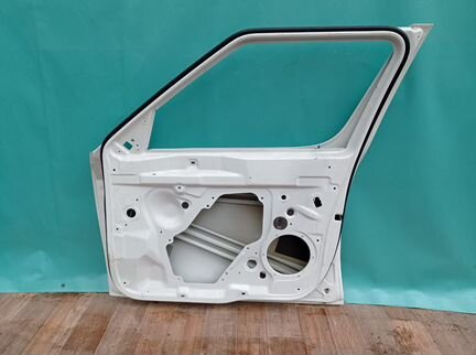 Дверь передняя правая Skoda Yeti арт 27111