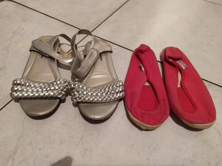 Сандалии, спортивные тапочки