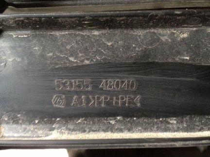 Lexus RX 3 решётка радиатора 12-15 г