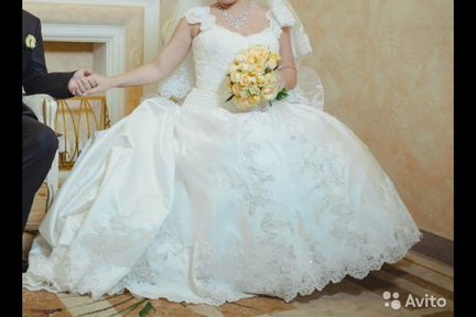 Свадебное платье