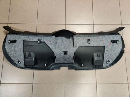 Внутрення отделка дверь багажника Peugeot 308