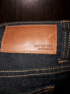 Джинсы GAP новые женские