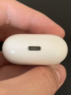 Кейс Apple AirPods 1 Оригинальный