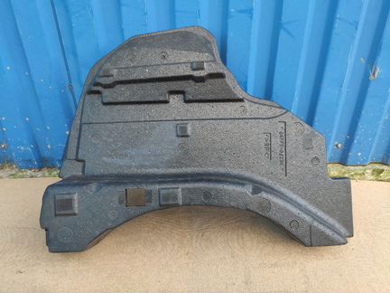 Накладка Toyota Camry 50 55 багажника правая