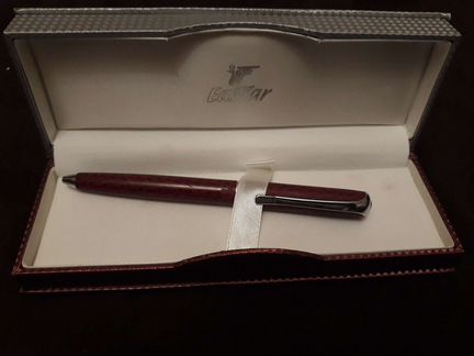 Шариковая ручка EaSTar