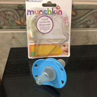 Munchkin соска-диспенсер для жидких лекарств