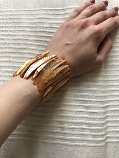 Браслет из перламутра