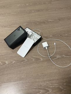 Apple iPhone 11 pro max 64gb