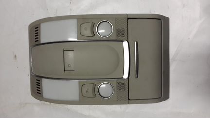 Плафон на Audi q7