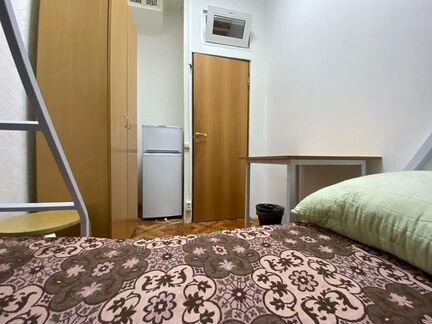 Комната 8 м² в > 9-к, 3/3 эт.